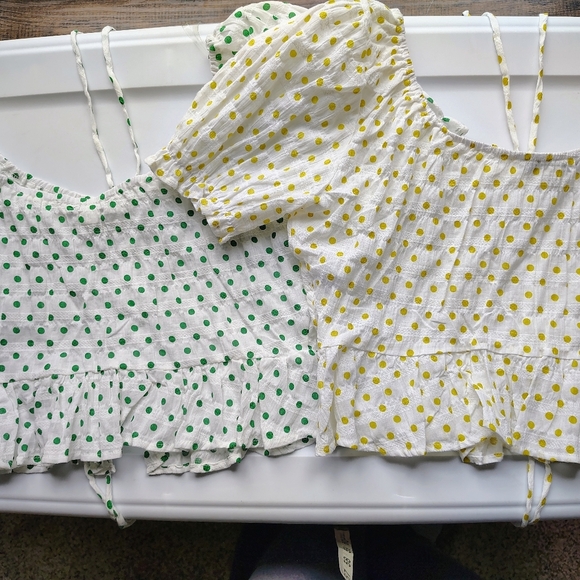 NWOT HYFVE bundle 2 Crop Top polka dots tie, puff sleeves, cotton sz L. - Picture 16 of 16